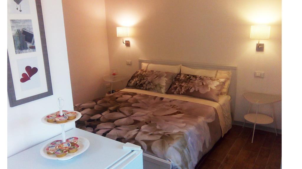 La Casa Delle Betulle Bed & Breakfast Cardano Al Campo Oda fotoğraf